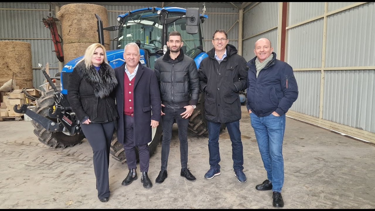 #agrotec | ÚMM New Holland szőlőkombájn is segíti a fiatal kiskőrösi vállalkozó munkáját