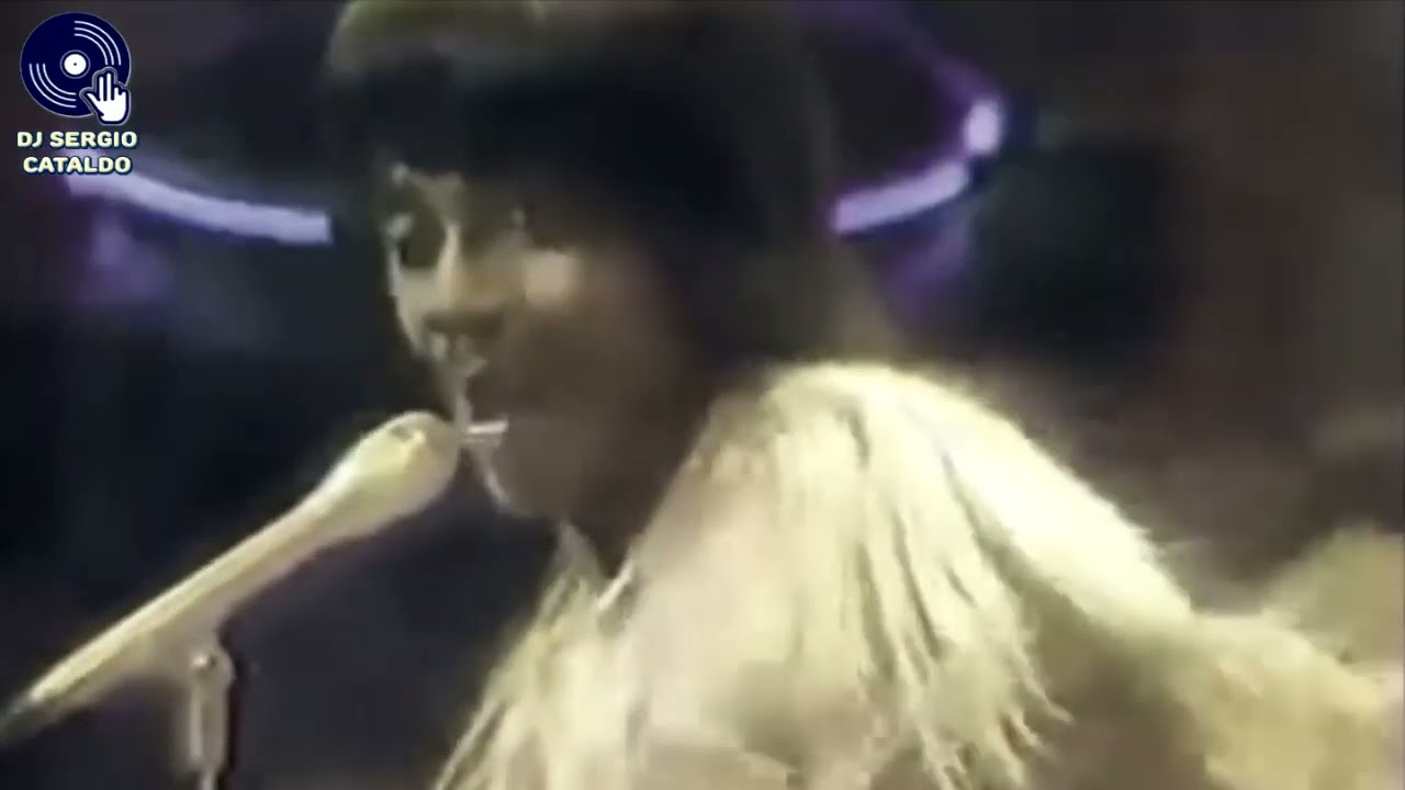 Bar Kays - She Talks To Me With Her Body - Club Mix
