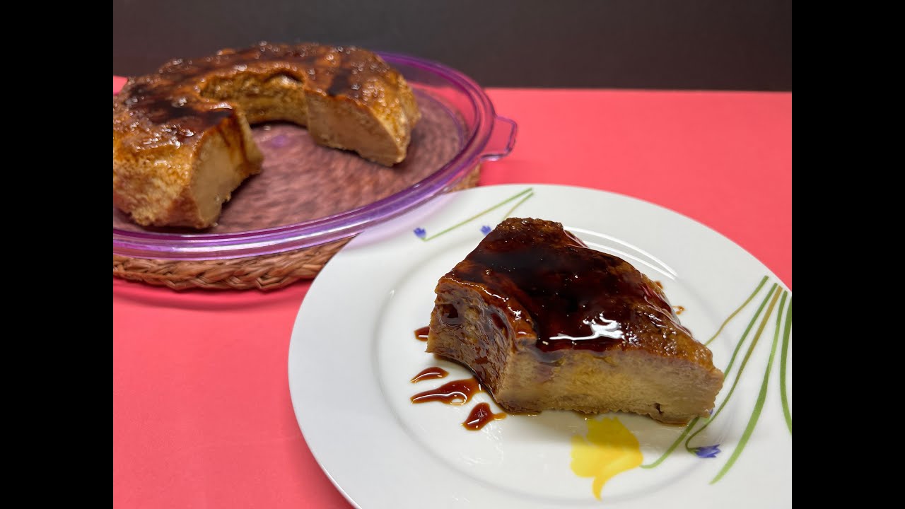 PUDIN CON MANZANAS ASADAS, GALLETAS Y CAFÉ
