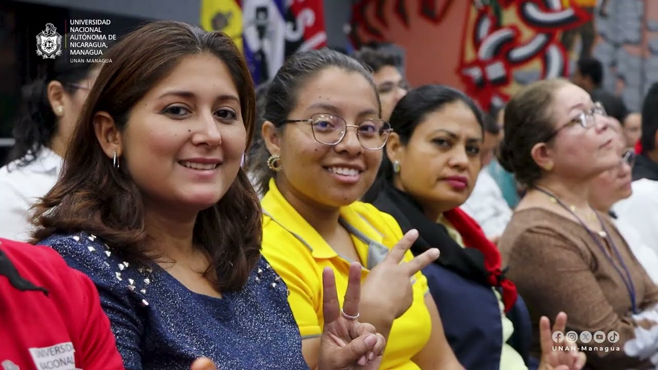 Panel mujer forjadora de la Revolución y de la Patria Libre y Soberana