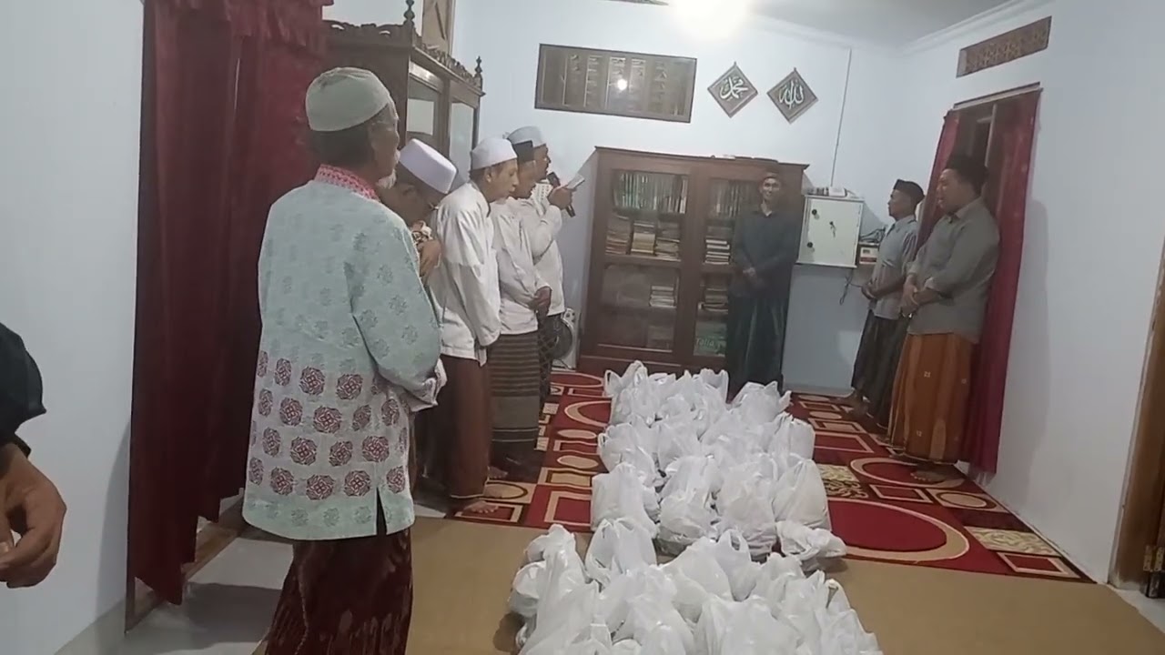 @Ibrahim Mizan #Ayoo Sholawaat teruus pasti mabruuk selamet dunia akhirat. 