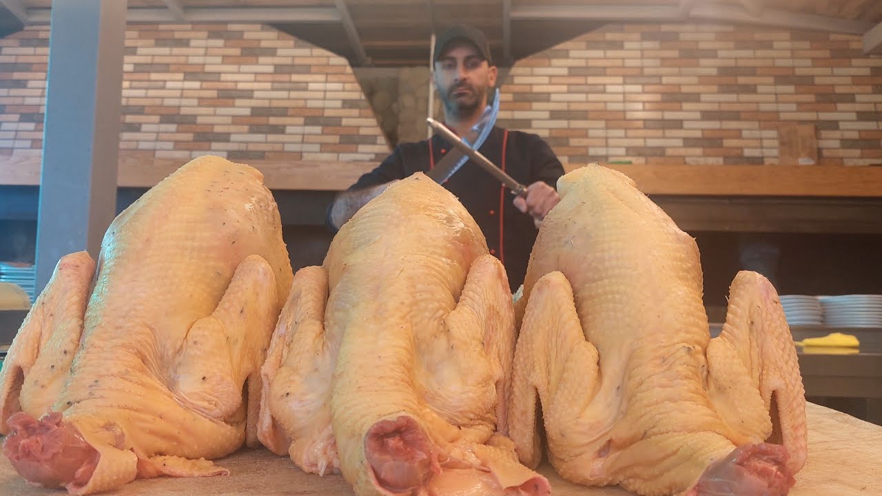 Hinduşkanın kebablığ doğranması. Разделка индейки