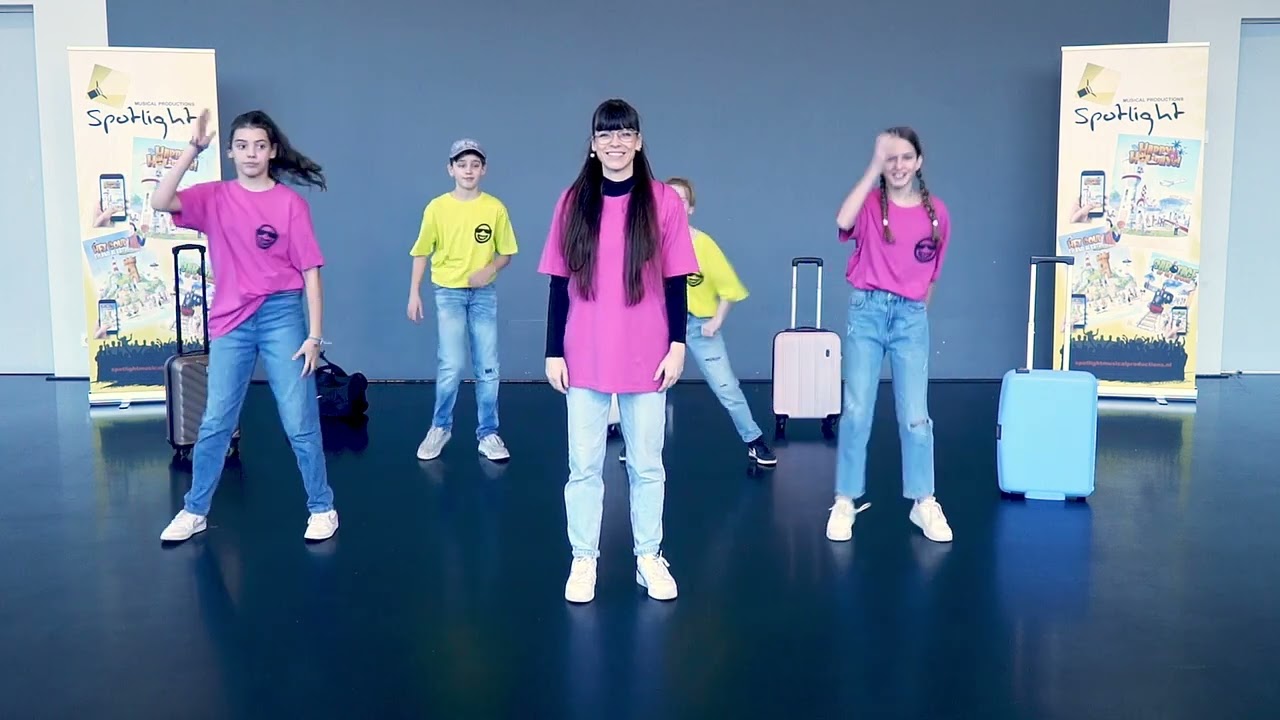 Dansvideo (1/4) &ndash; Vakantiestress! - Uit afscheidsmusical &lsquo;Happy Holidays!'