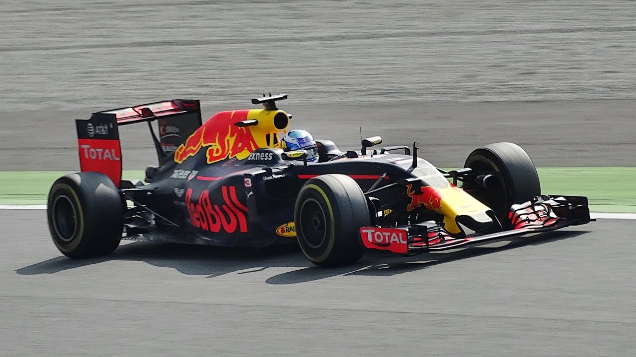 Formula 1 (F1) 2016 Sound In Action - Mercedes W07 vs McLaren MP4-31 vs Red Bull RB12 & More!!