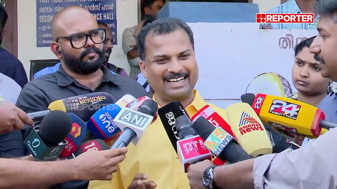 'MLAയേക്കാള്‍ മുകളിലാണോ വാര്‍ഡ് കൗണ്‍സിലര്‍, മേയര്‍ ആകാത്ത നിരാശ ഇങ്ങനെ കാണിക്കണോ' | V K Prasanth