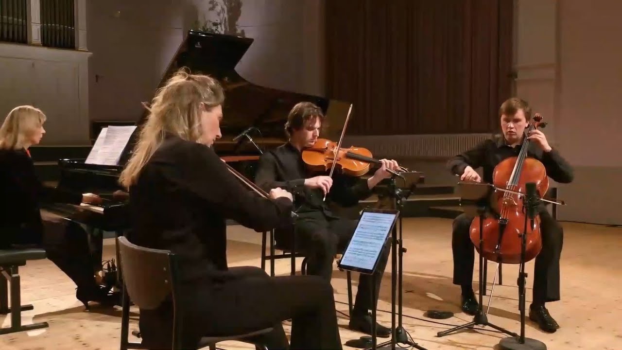 A. Schnittke - Piano Quartet (Amsterdam Sinfonietta Solisten & Tamara Stefanovich)