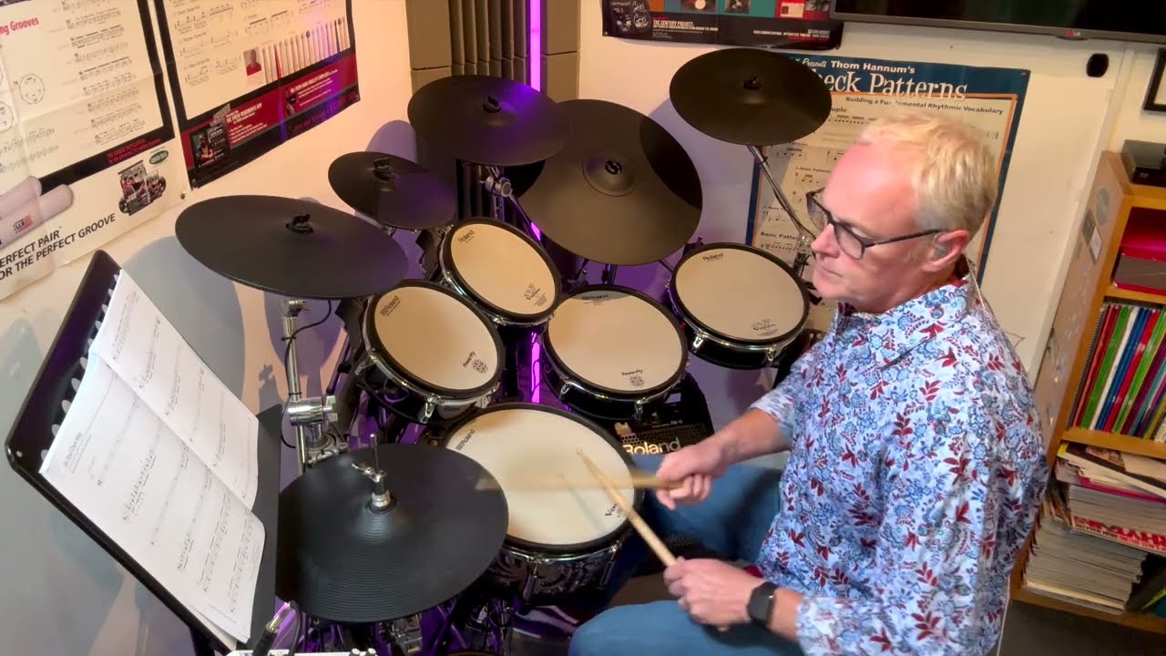 ROCKSCHOOL DRUMS - GRADE 2  - GO YOUR OWN WAY