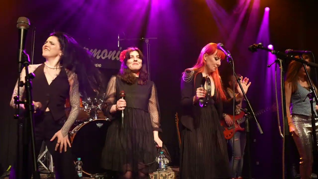 Krissy Matthews & the Women Of The Blues I'm A Ram Live @ Harmonie-Bonn Germany 2025