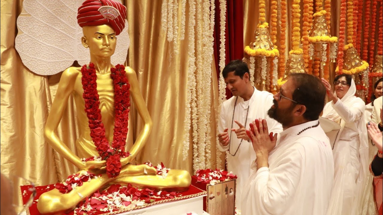 Inauguration of London Spiritual Centre | Shobhayatra & Pratishtha | Pujya Gurudevshri | 1 Jan 2019