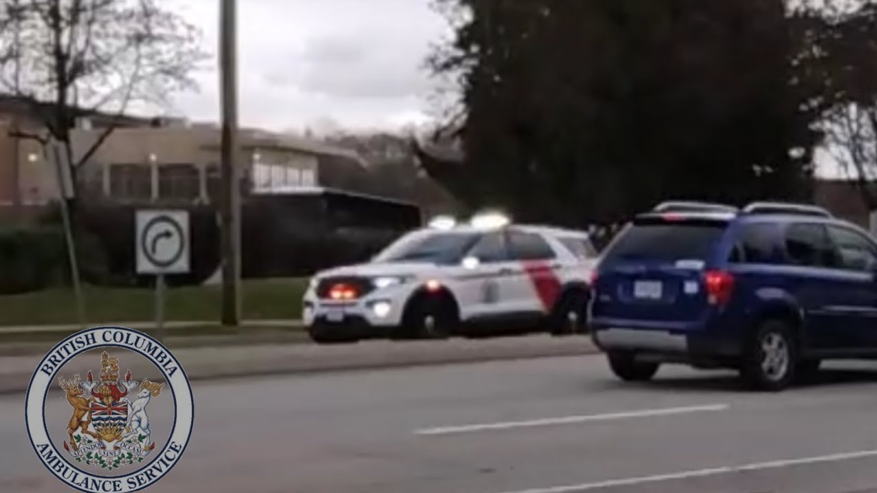 BCEHS Ford PRU Unit responding
