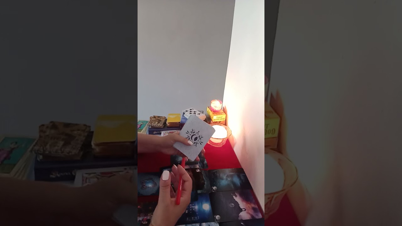 💜💜 Τι τον εμποδίζει κ δεν κάνει το επόμενο βήμα...💜💜 Lenormantcards 💜 tarotreading 💜