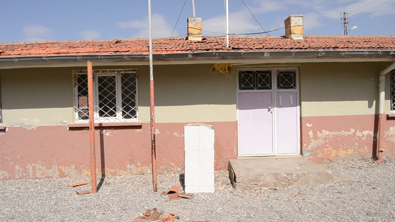 ERENLİ-KÖYLERDE OKULLAR ÇÜRÜMEYE TERKEDİLDİ 8 10 17