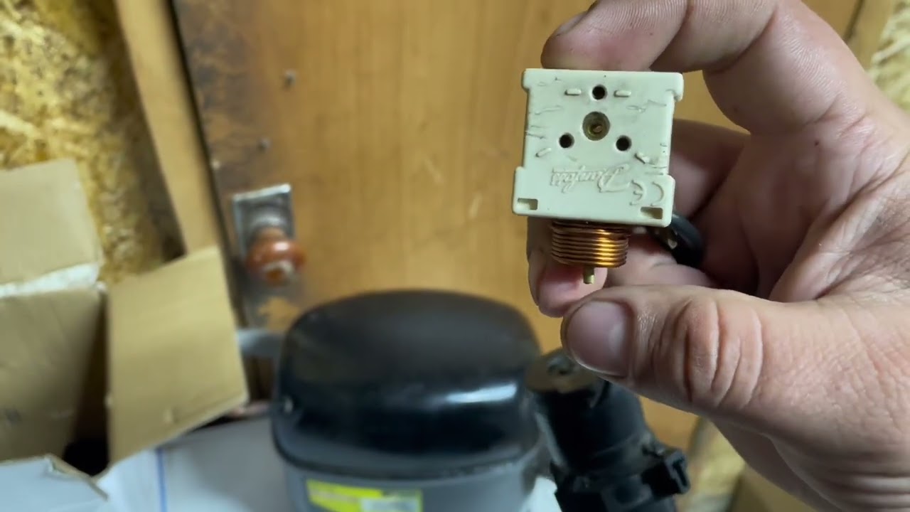 Почему нельзя ставить реле от другого компрессора, холодильный шкаф поимьер не холодит