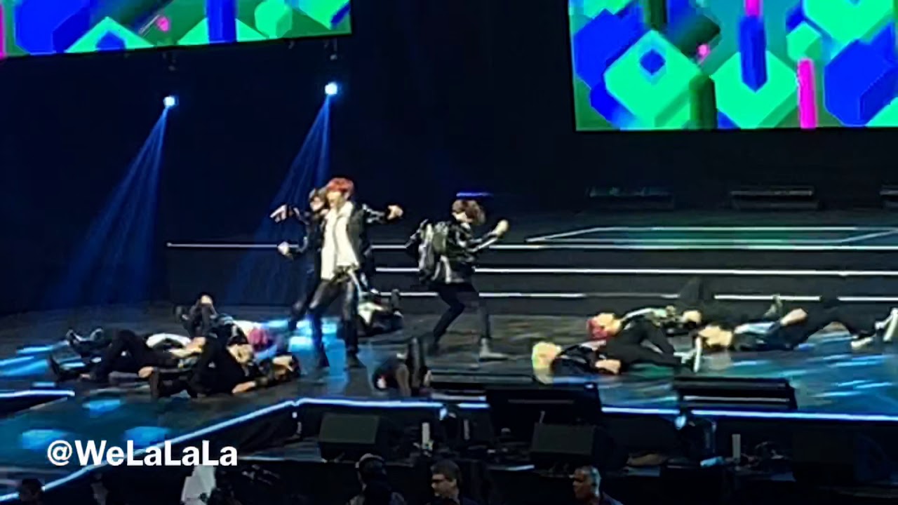 190706 Kcon NYC Day 1 @ Madison Square Garden - The Boyz - Right Here