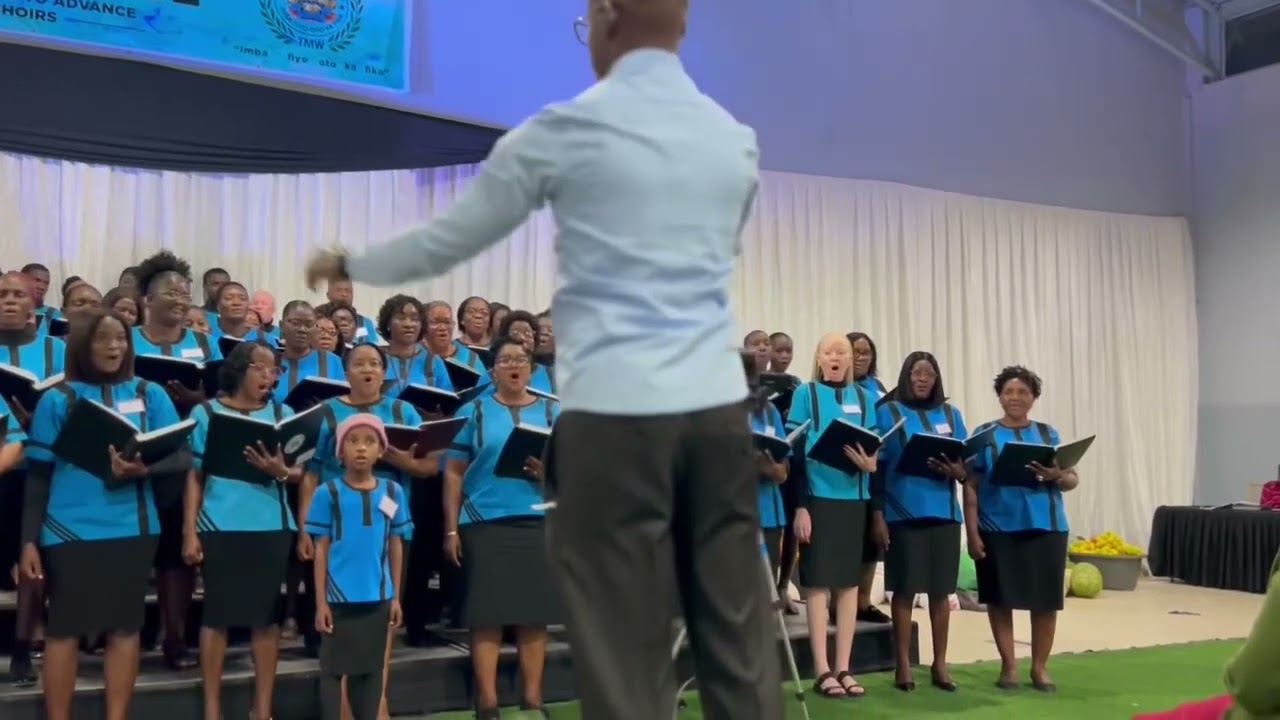 Kunelongo Choir (Tuudila Musical Works)