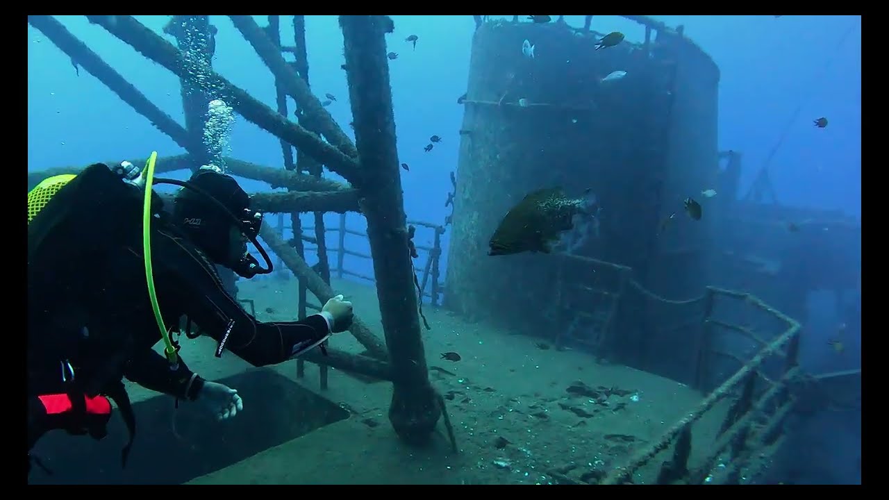 Madeira - Diving the Corveta Afonoso Cerqueira wreck