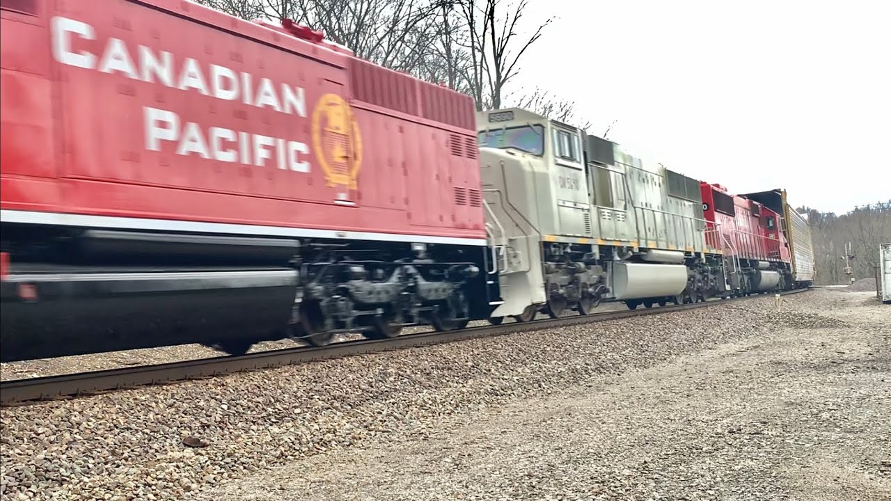 Why Are Canadian Pacific, Kansas City Southern & Canadian National Locomotives On Trains N Kentucky?