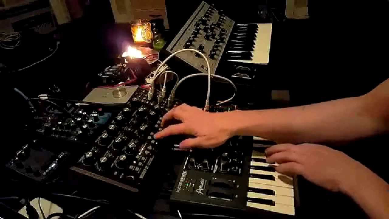Moog Mother 32 + Arturia Microbrute