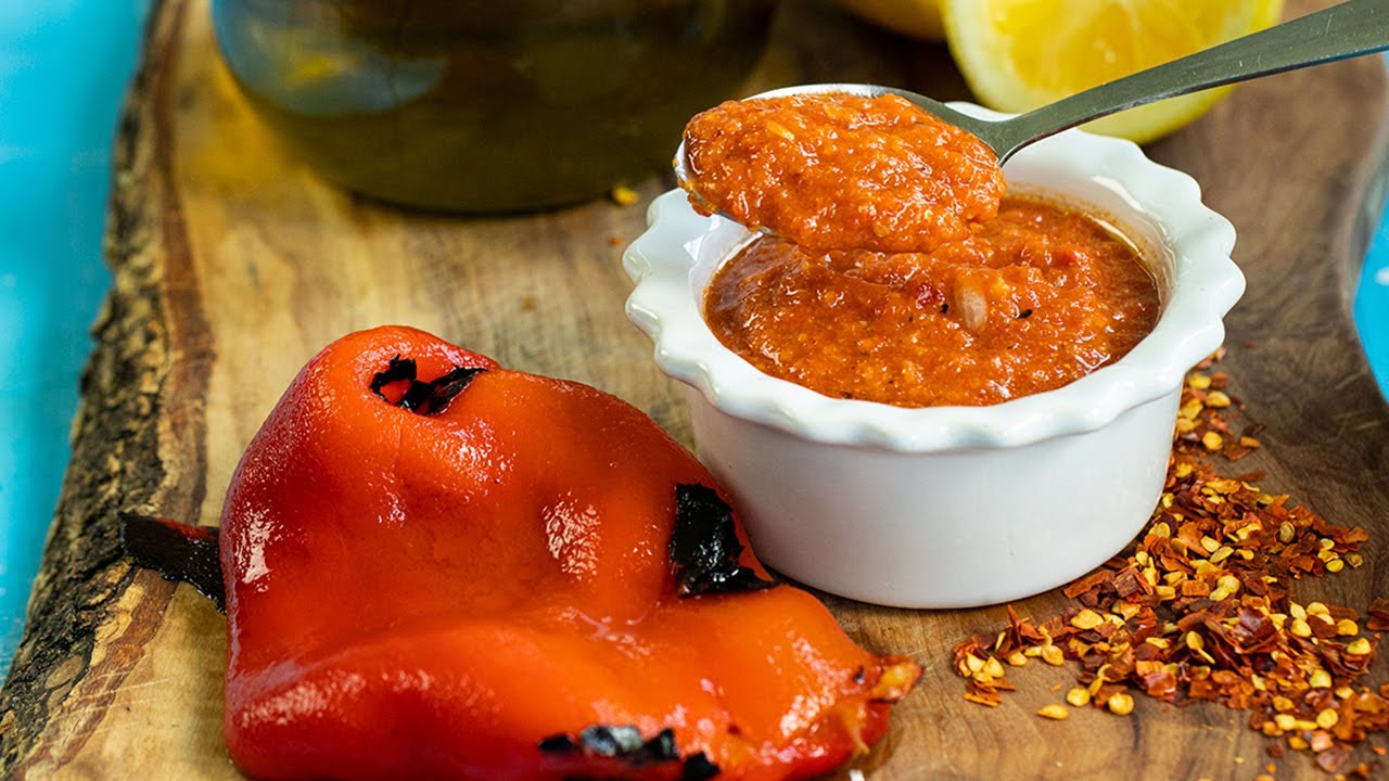 Easy Homeade Harissa Sauce ready in 5 mins!