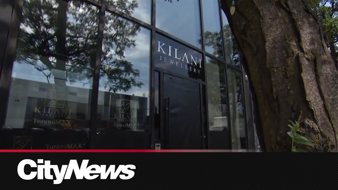 High-end jewelry store shot at twice in two nights