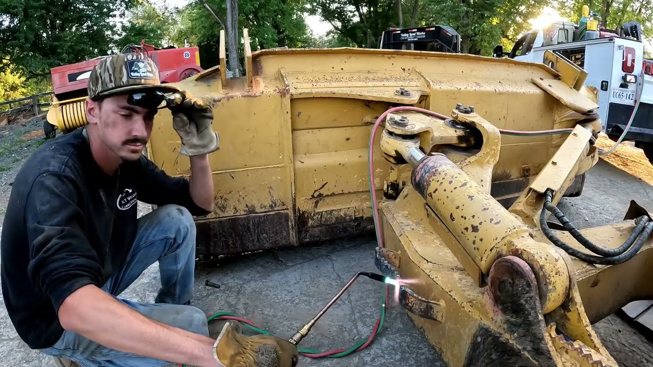 New Track Install On Komatsu D41 Dozer