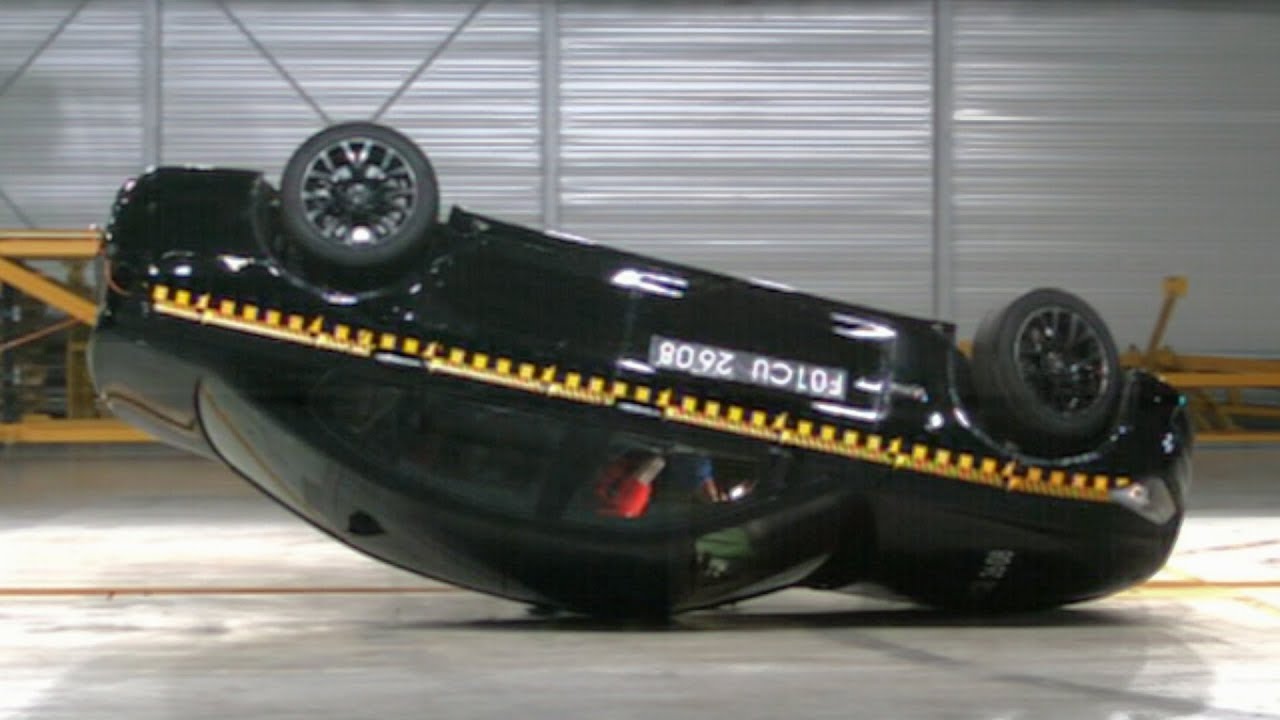 BMW 7 series Crash Test