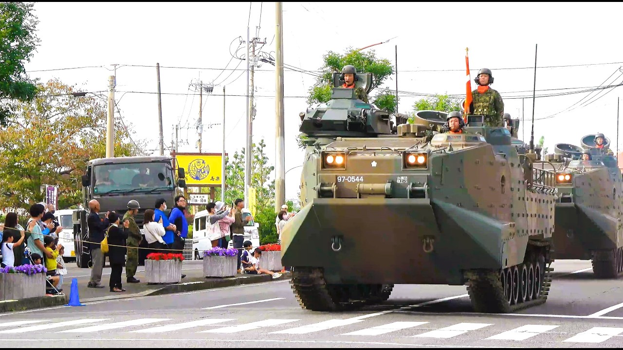【4K】声援を背に！自衛隊合同記念日行事　大村市中行進。Self-Defense Forces Joint Memorial Day Event: March through Omura city.