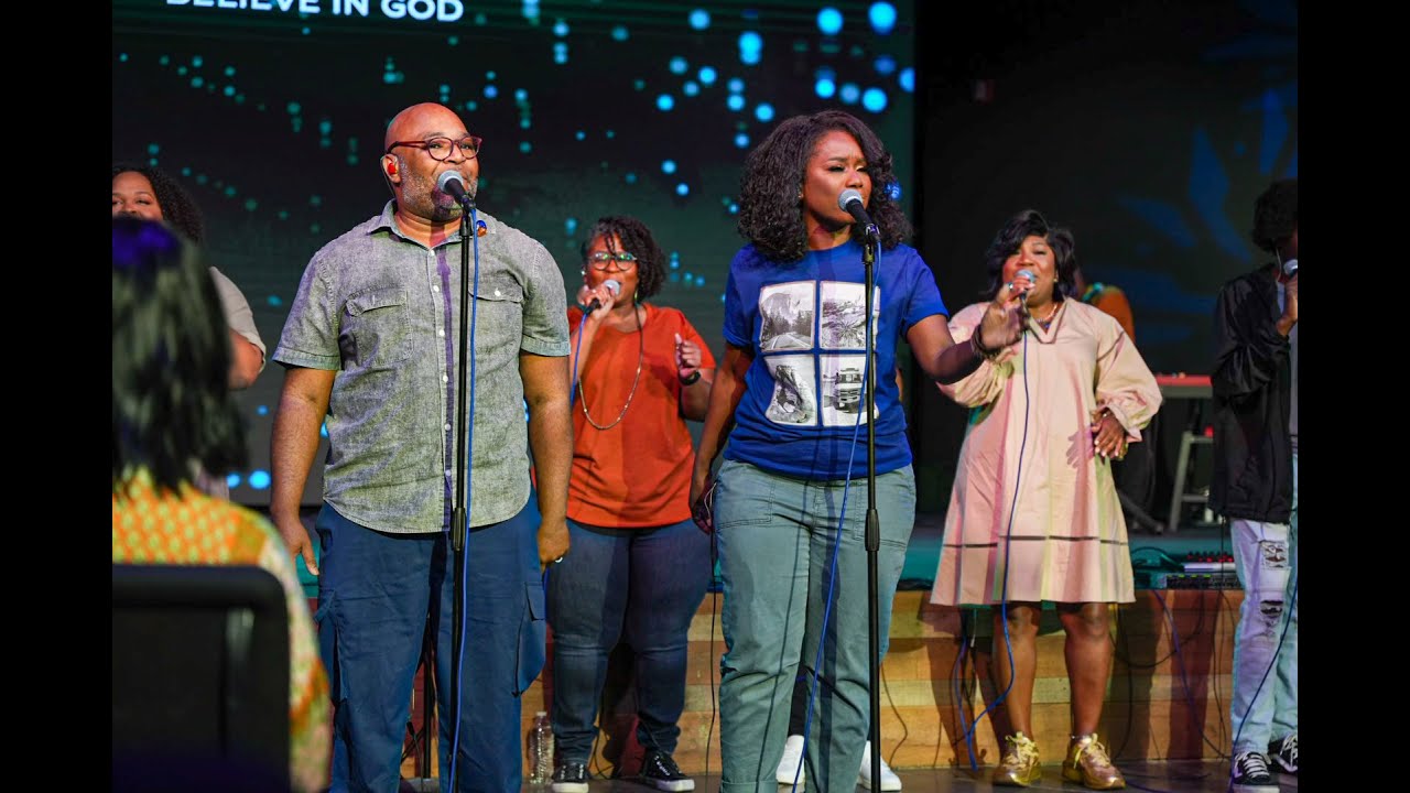 LOOK! Jerard & Jovaun #worship #Jesus #praiseandworship #JerardandJovaun