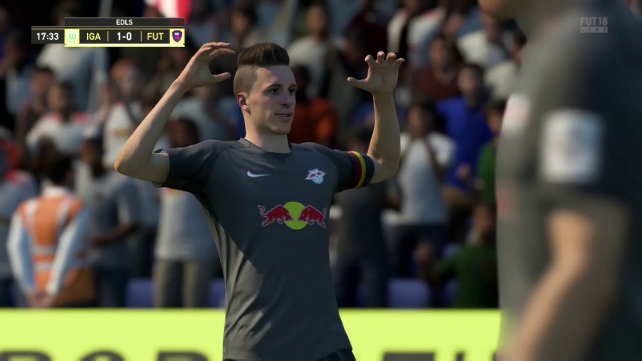 EA SPORTS™ FIFA 18 Gol Herrman Cabeza Tiro Esquina
