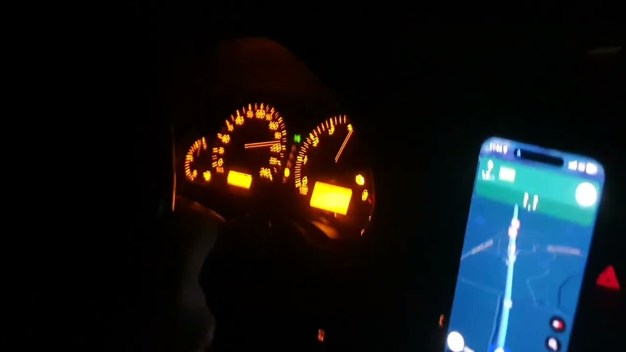 Ночь ,немецкий автобан  200км ...