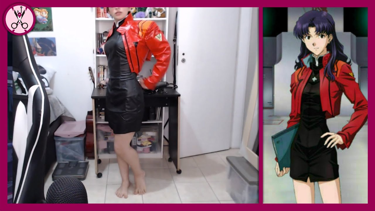 FAYE EXPERIMENTANDO O COSPLAY DE MISATO
