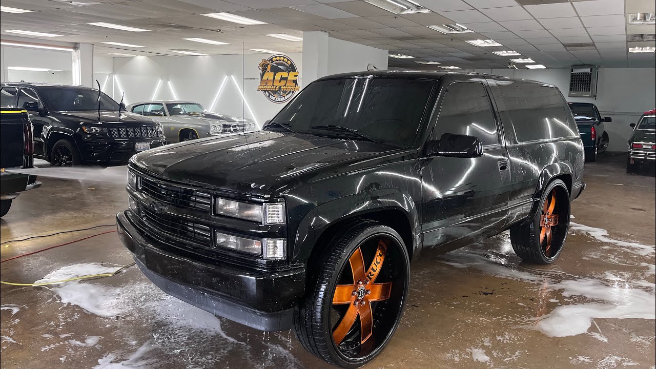 New toy 2 door tahoe on 28” rucci wheels