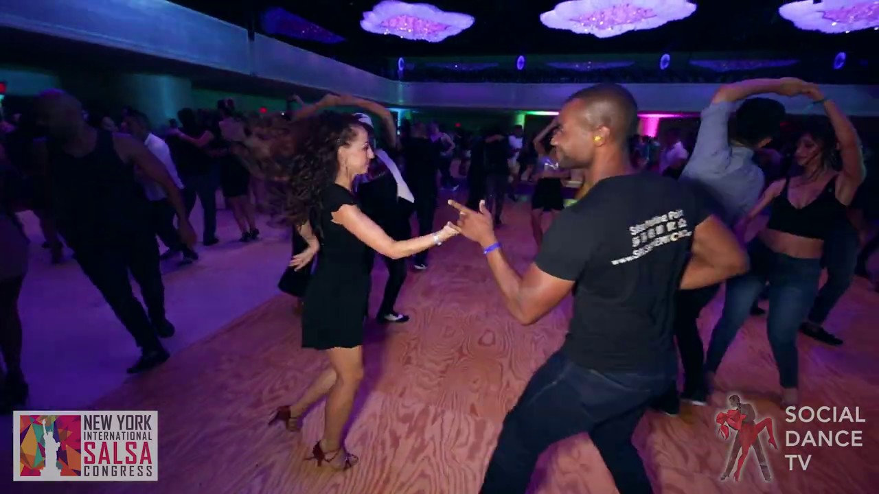 Shaka Brown & Laura - Salsa Social Dancing | New York International Salsa Congress 2018