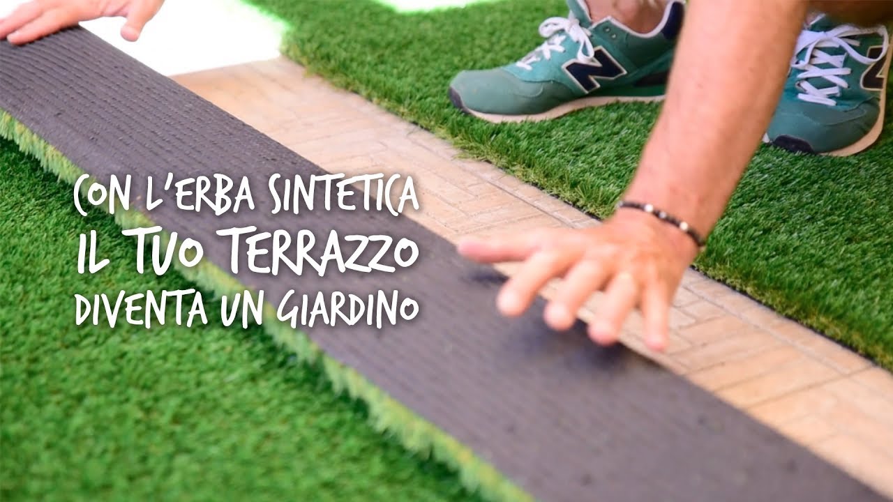 Posa di erba sintetica per il terrazzo - PratoSempreVerde