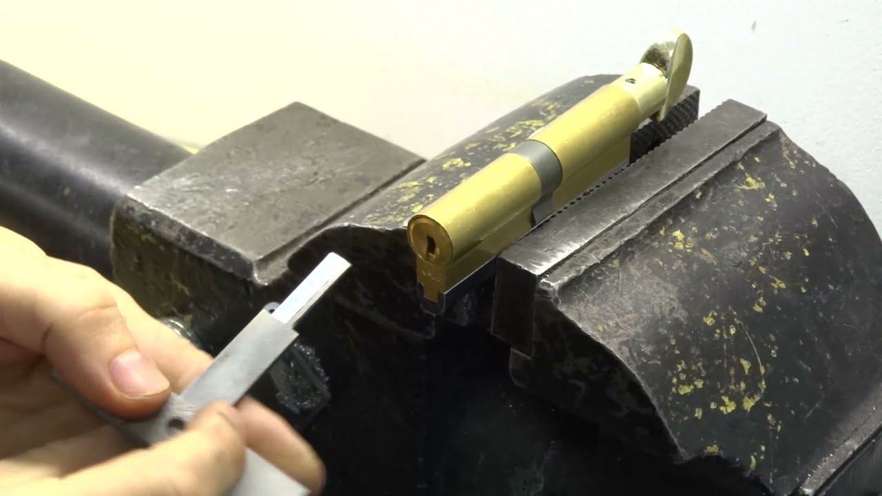 Kale 164 CECM mandallı t&uuml;pten şifreli y&uuml;ksek g&uuml;venlikli silindir . 