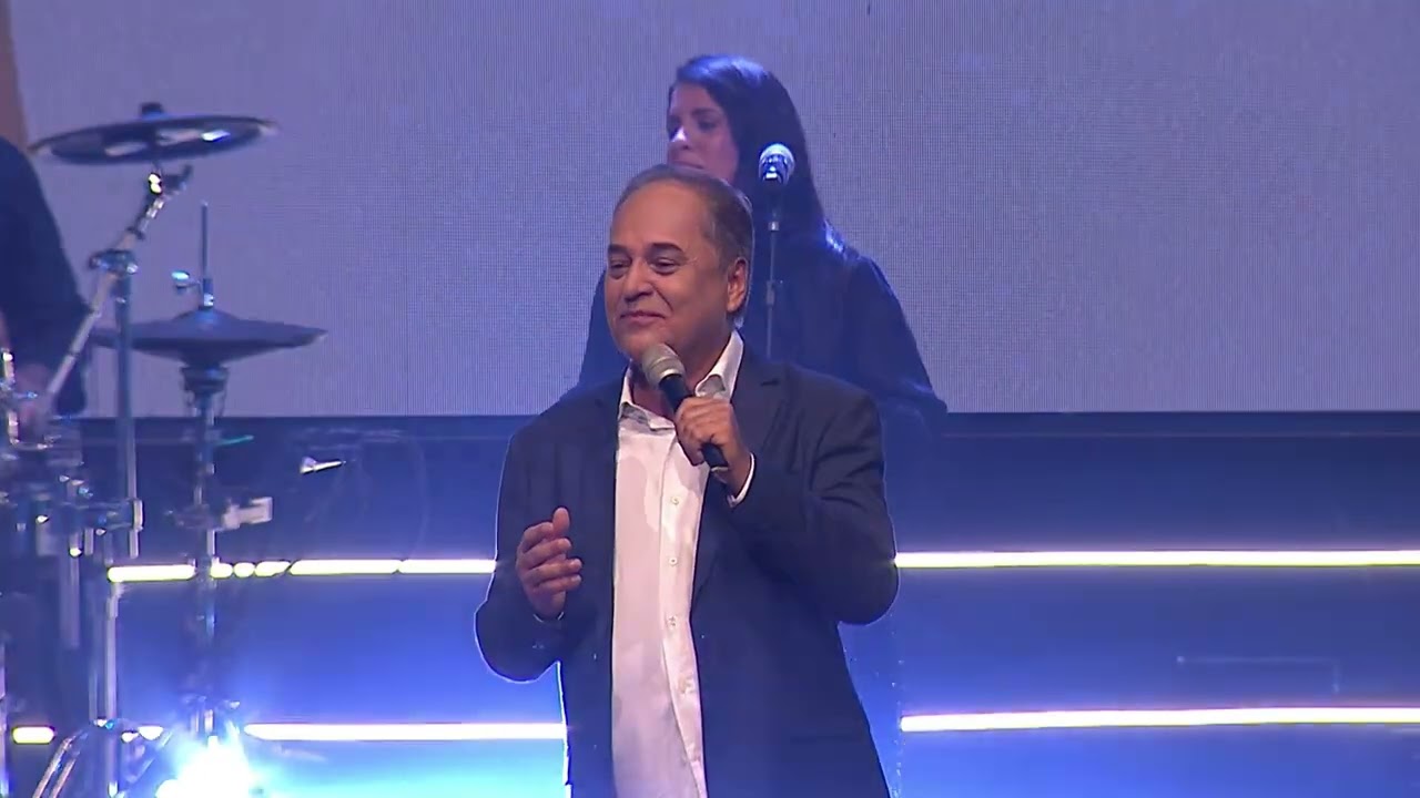 Padre João Carlos - A Montanha - Show do Pai Eterno