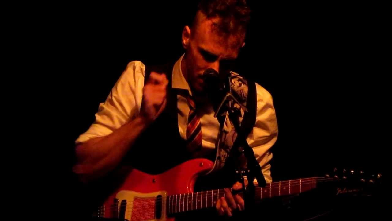 Asaf Avidan - Over You Blues (solo 2011) HD