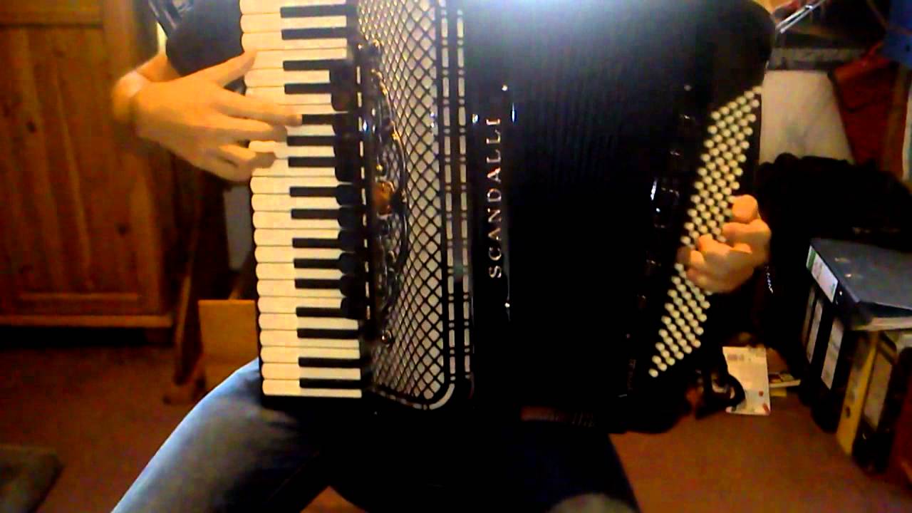 James Bond - Main Theme - Accordion Solo