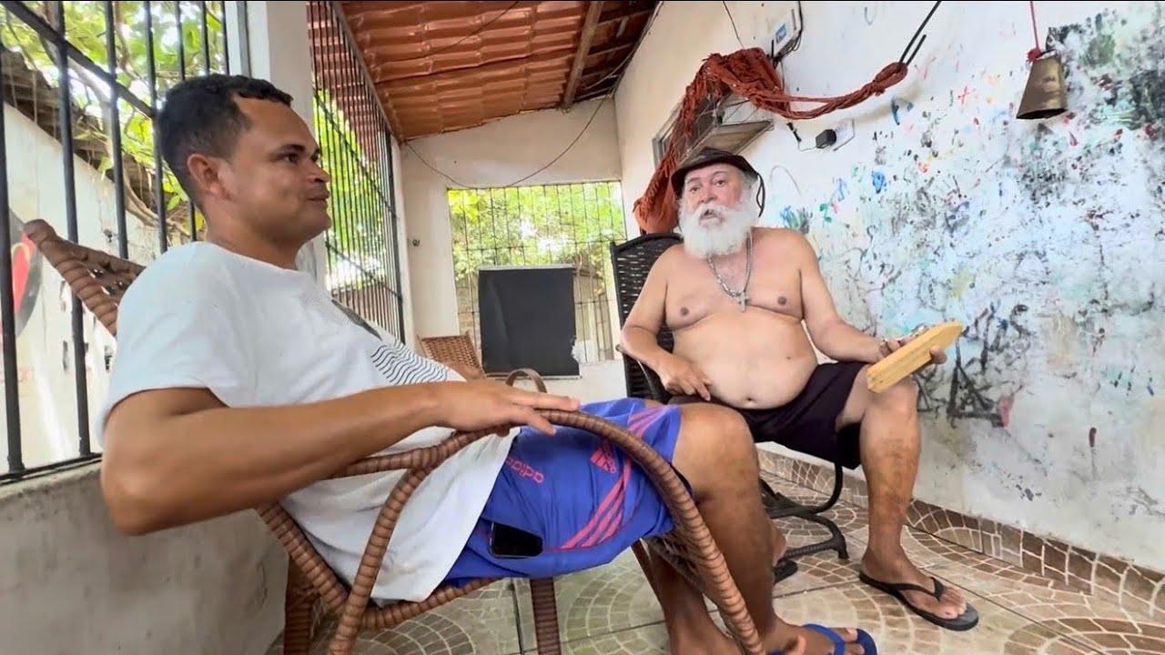 PORQUE SER&Aacute; QUE LUIZ DO SOM T&Aacute; BABANDO GUSTAVO  | LUIZ DO SOM E CACHORRADA 