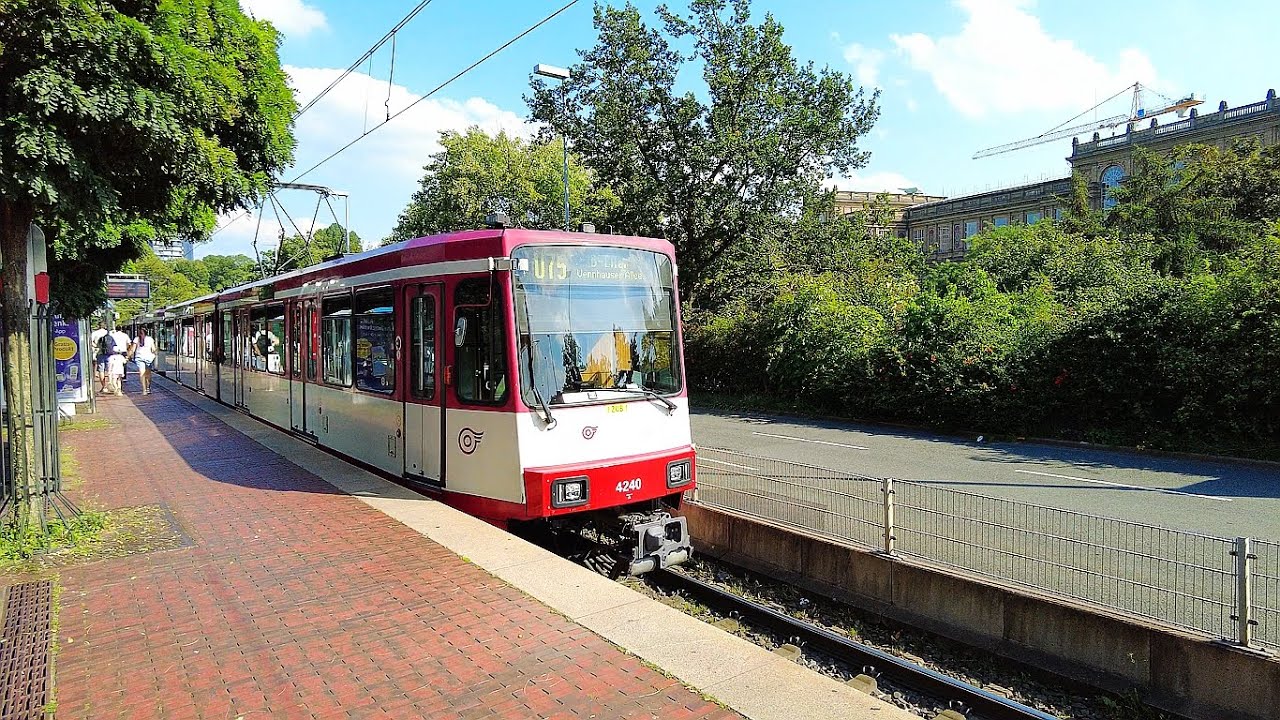Linie U75 Fahrt mit der U75 Neuss Hbf-Düsseldorf.German subway is excellent! 4K