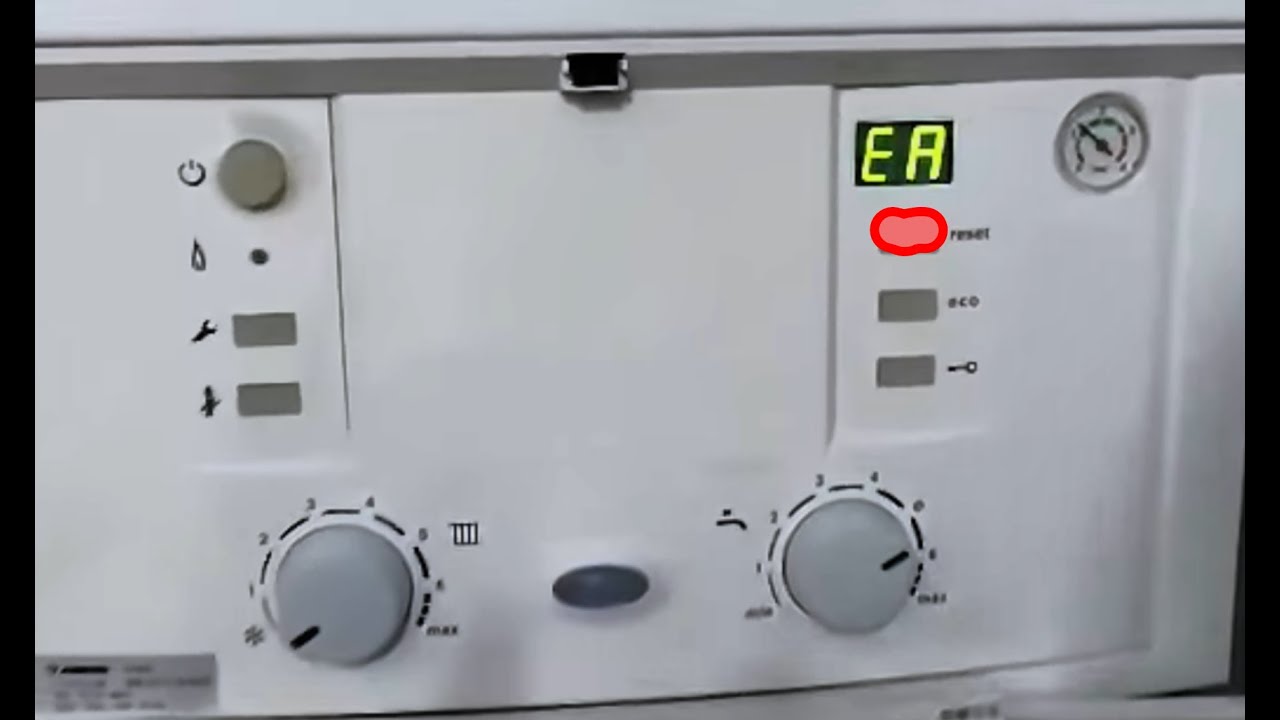 JUNKERS CERAPUR NO FUNCIONA Y SALE EL CODIGO EA  WORCESTER BOSCH BOILER SERVICE