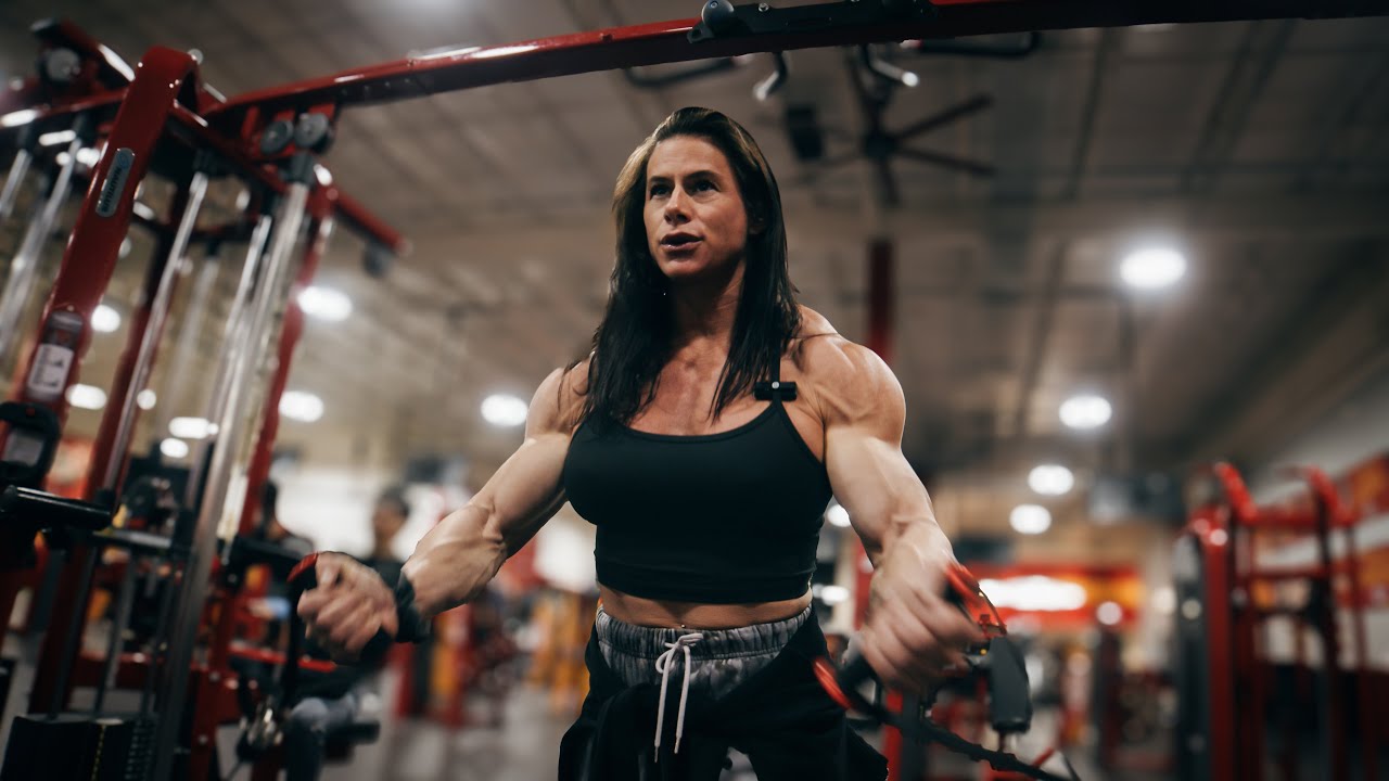 Lukewarm Lift Sesh | Triceps & Chest
