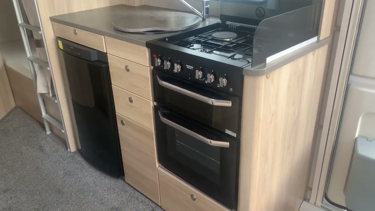 2018 Elddis Osprey 586