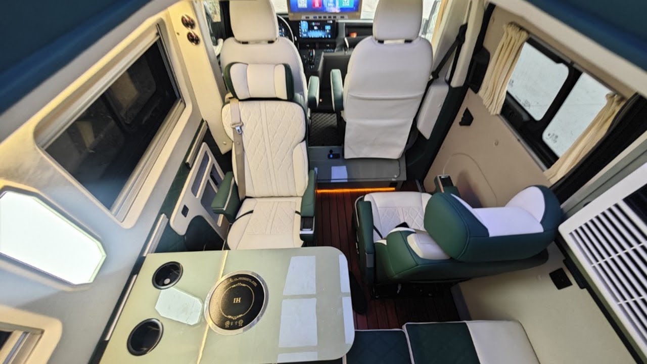 国内最小房车又出新设计，6座后厨卫还有横床，国产房车太牛了