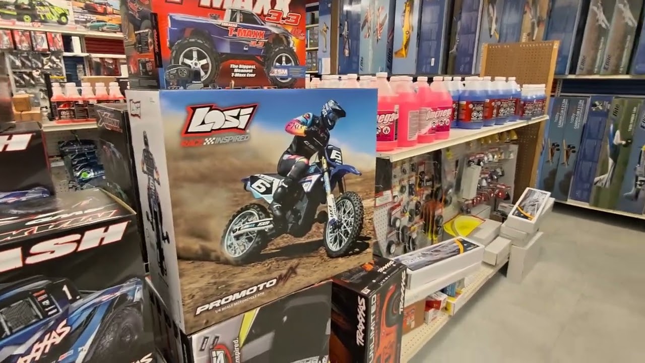 A visit to Hobbytown - Tampa, Florida
