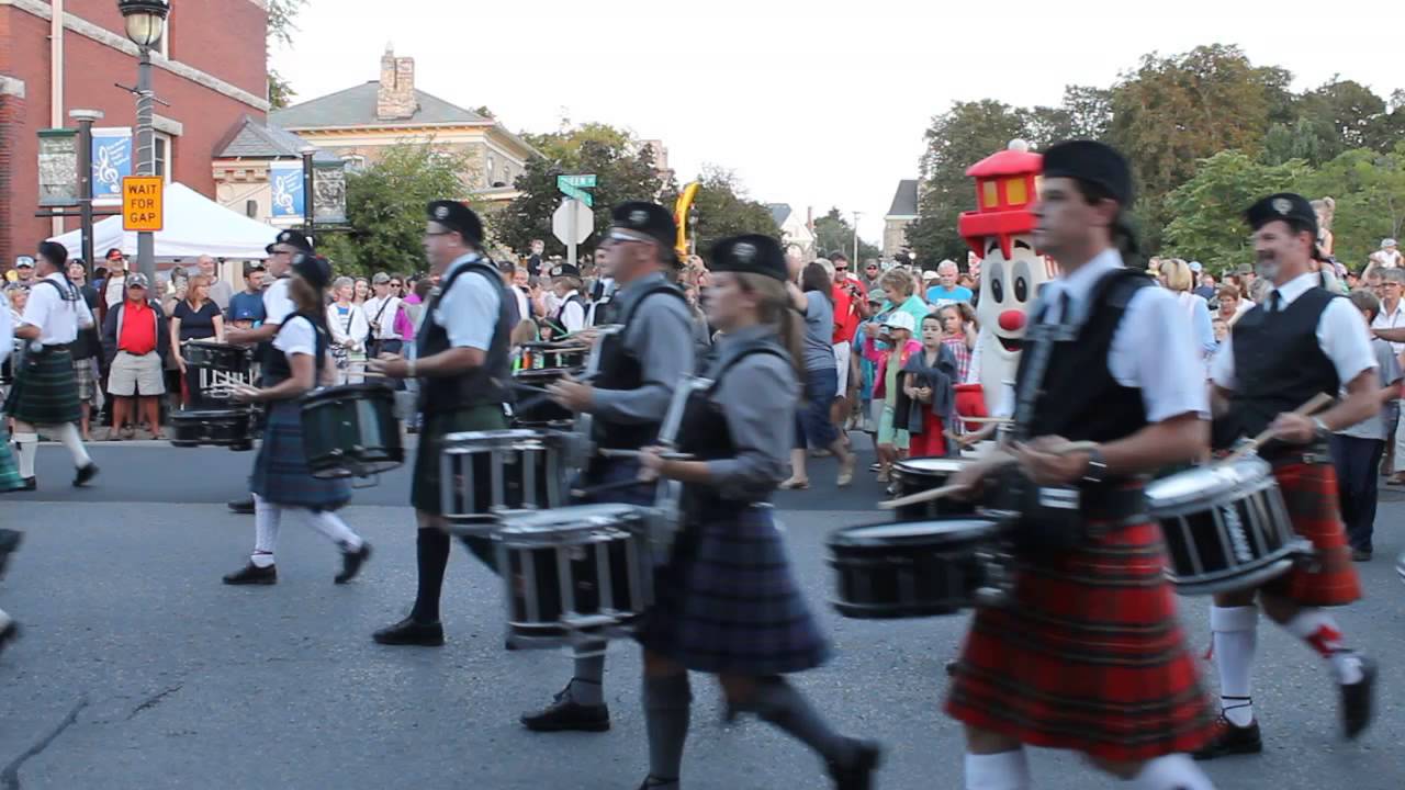Mass Pipe Band parade in Kincardine Aug  24, 2013