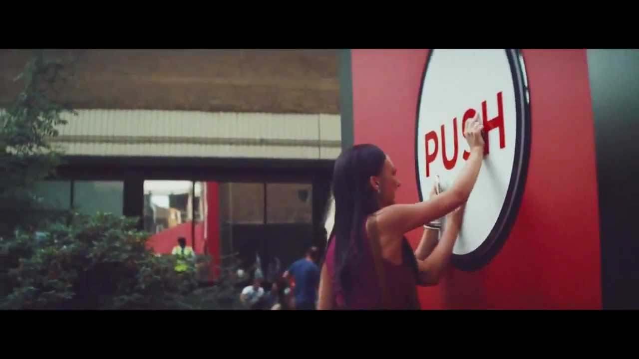 Coca-Cola: A Máquina Gigante