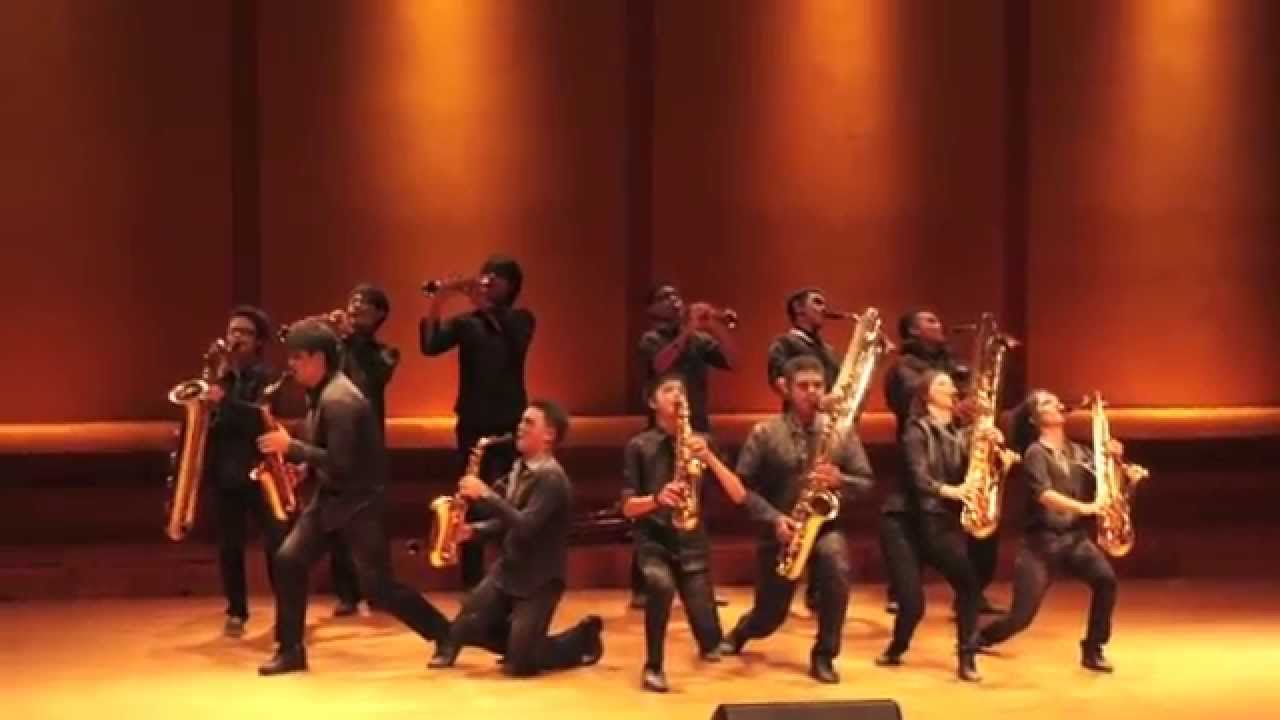 Saxissimo by Drake Mabry [Salaya (Mahidol) Saxophone Ensemble]