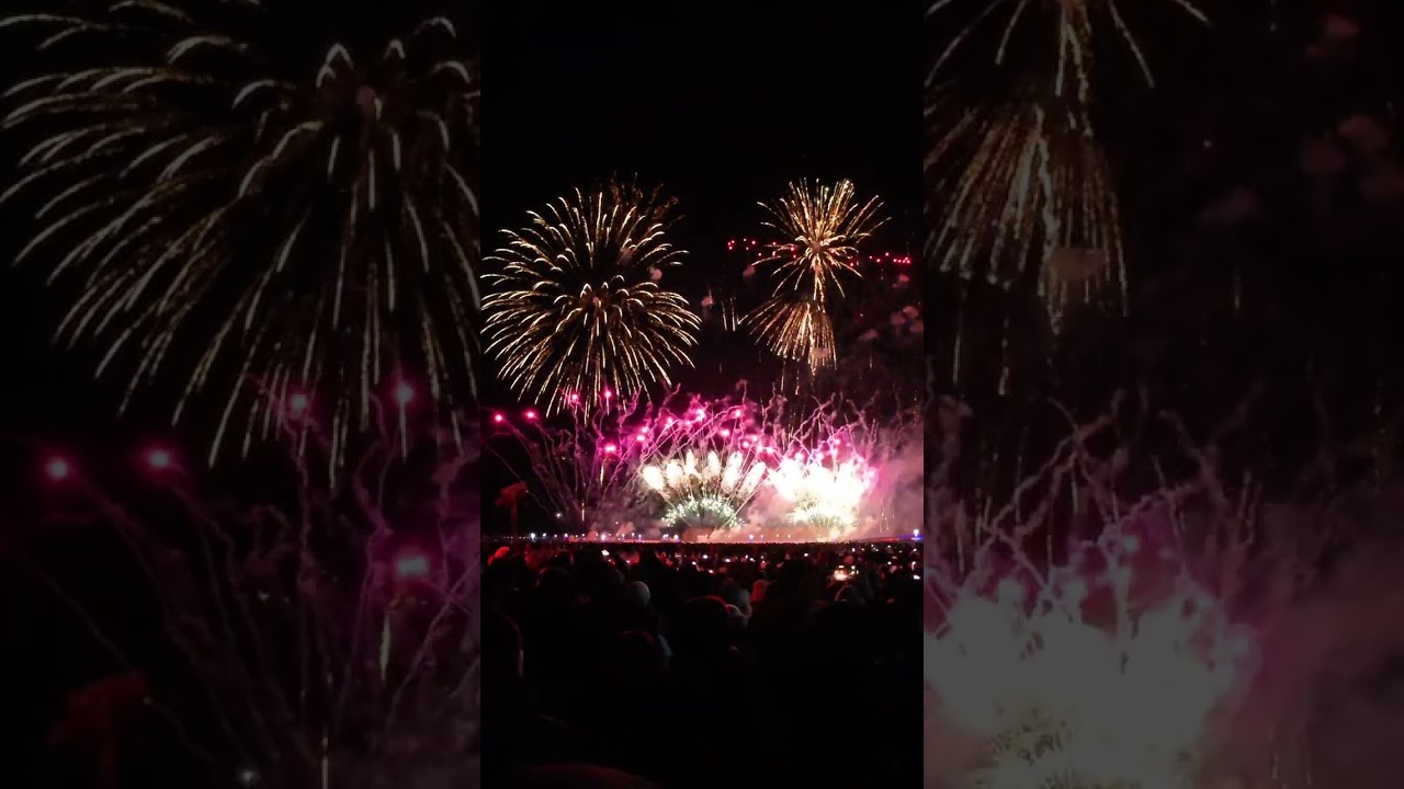 Breathtaking Fireworks for Lantern Festival: A Sky Full of Colors