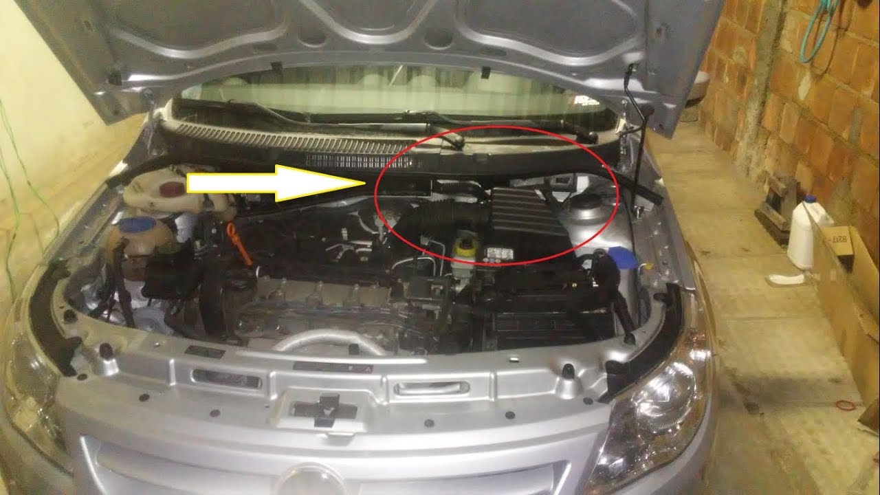 VOYAGE, GOL G5 COM INFILTRAÇÃO DE ÁGUA NO COFRE DO MOTOR